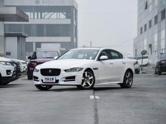 捷豹 捷豹XE 2018款 2.0T 300PS 四驱R-Sport运动版