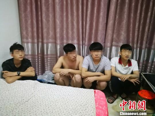 1分钱网游装备牵出百万诈骗案浙江兰溪警方抓获25人